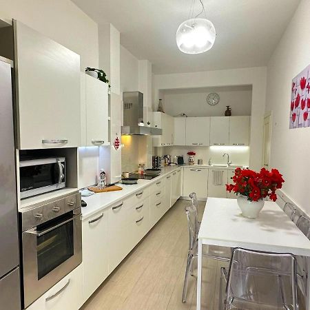 Modern River House Apartment Florenţa Exterior foto